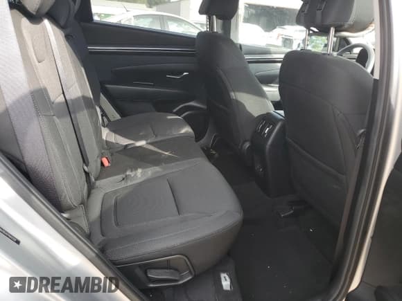 ✅ 2022 Hyundai Tucson SEL • VIN: 5NMJB3AE9NH121210 • Lot: 73650674. Listed on Copart with 22,640 mi. Free auction sales archive from the USA and detailed vehicle history report at DreamBid. Image 11.