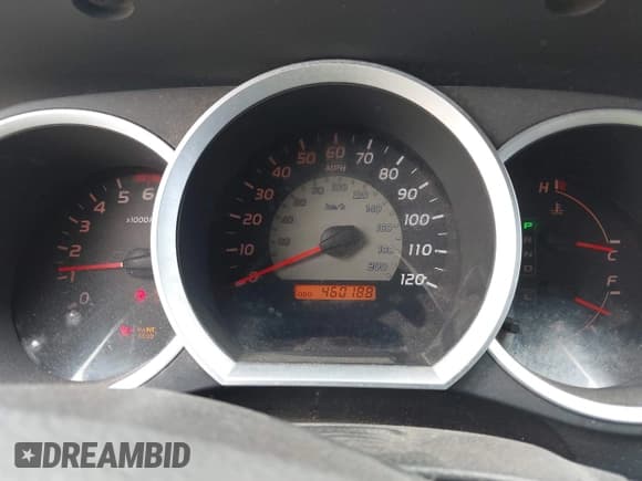 ✅ 2005 Toyota Tacoma PreRunner • VIN: 3TMKU72N65M002080 • Lot: 42784425. Listed on IAAI with 460,188 mi. Free auction sales archive from the USA and detailed vehicle history report at DreamBid. Image 7.