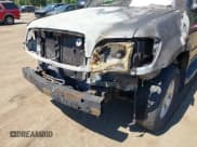 ✅ 2004 Toyota Sequoia SR5 • VIN: 5TDBT44A74S216277 • Lot: 43060630. Listed on IAAI with 223,500 mi. Free auction sales archive from the USA and detailed vehicle history report at DreamBid. Image 6.