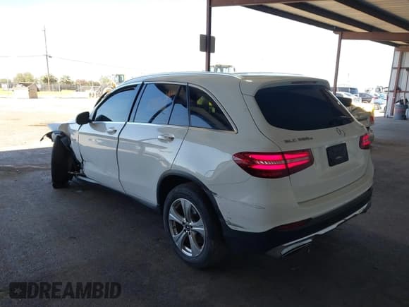 ✅ 2018 Mercedes-Benz GLC 350e • VIN: WDC0G5EB2JF440149 • Лот: 42369668. Опубликован ранее на IAAI с пробегом 197 586 миль. Бесплатный доступ к архиву аукционных продаж из США и подробный отчёт об истории автомобиля на DreamBid. Изображение 3.
