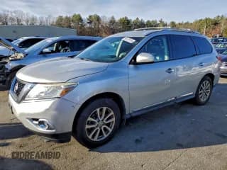 ✅ 2013 Nissan Pathfinder SL • VIN: 5N1AR2MM1DC605440 • Lot: 96122215. Listed on Copart with 134,702 mi. Free auction sales archive from the USA and detailed vehicle history report at DreamBid. Image 1.