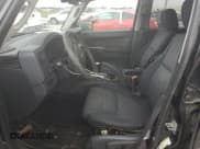 ✅ 2008 Jeep Commander Sport • VIN: 1J8HH48K38C229803 • Лот: 75095854. Опубликован ранее на Copart с пробегом Не указан. Бесплатный доступ к архиву аукционных продаж из США и подробный отчёт об истории автомобиля на DreamBid. Изображение 7.