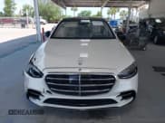 ✅ 2023 Mercedes-Benz S 580 • VIN: W1K6G7GB8PA234421 • Lot: 42329549. Wystawiony na IAAI z przebiegiem 43 441 mil. Bezpłatny archiwum sprzedaży aukcyjnych z USA i szczegółowy raport historii pojazdu na DreamBid. Zdjęcie 12.