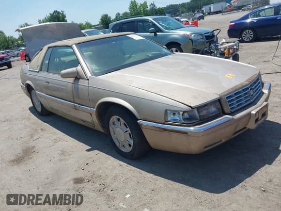 ✅ 1995 Cadillac Eldorado • VIN: 1G6EL12Y5SU608679 • Lot: 42569443. Wystawiony na IAAI z przebiegiem Nie podano. Bezpłatny archiwum sprzedaży aukcyjnych z USA i szczegółowy raport historii pojazdu na DreamBid. Zdjęcie 1.