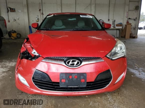 ✅ 2013 Hyundai Veloster w/Black Int • VIN: KMHTC6AD2DU116917 • Lot: 85534785. Listed on Copart with 110,550 mi. Free auction sales archive from the USA and detailed vehicle history report at DreamBid. Image 5.