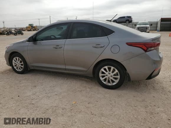 ✅ 2022 Hyundai Accent SEL • VIN: 3KPC24A65NE170869 • Лот: 44555865. Опубликован ранее на Copart с пробегом 28 970 миль. Бесплатный доступ к архиву аукционных продаж из США и подробный отчёт об истории автомобиля на DreamBid. Изображение 2.