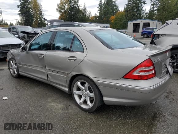 ✅ 2007 Mercedes-Benz C 230 Sport • VIN: WDBRF52H17A951929 • Lot: 85420775. Wystawiony na Copart z przebiegiem 89 046 mil. Bezpłatny archiwum sprzedaży aukcyjnych z USA i szczegółowy raport historii pojazdu na DreamBid. Zdjęcie 2.