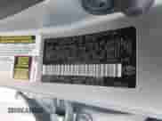 2020 Toyota Camry Hybrid LE z VIN 4T1C31AK0LU524185, wystawiony jako IAAI lot #43334178 z przebiegiem 241 680 mil mil oraz . Historia ofert i sprzedaży dostępna na DreamBid. Obrazek 9.