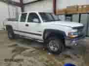 2000 Chevrolet Silverado 2500 LT с VIN 1GCGK29U2YE409366, выставлен на аукционе Copart как лот 88019815 с пробегом Не указан миль и Списание • Salvage title. История ставок и продаж доступна на DreamBid. Изображение 4.