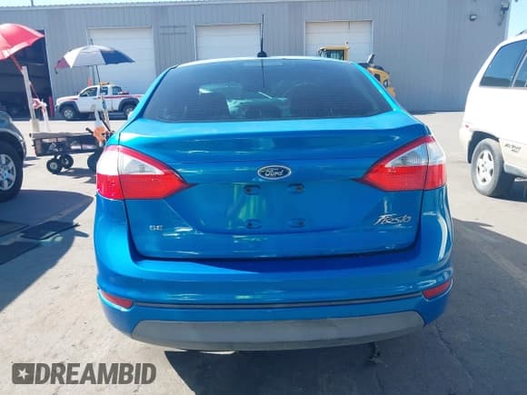 ✅ 2015 Ford Fiesta SE • VIN: 3FADP4BJ8FM161976 • Lot: 43412158. Listed on IAAI with 124,853 mi. Free auction sales archive from the USA and detailed vehicle history report at DreamBid. Image 15.