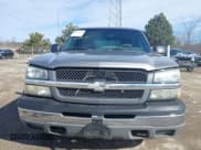 ✅ 2003 Chevrolet Silverado 1500 Work Truck • VIN: 1GCEC14X73Z171757 • Лот: 41814219. Опубликован ранее на IAAI с пробегом 123 206 миль. Бесплатный доступ к архиву аукционных продаж из США и подробный отчёт об истории автомобиля на DreamBid. Изображение 12.
