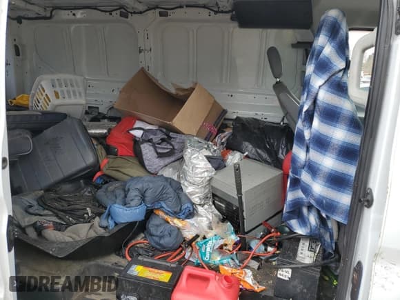 ✅ 2015 Ford Transit Cargo • VIN: 1FTNR1YM3FKA41244 • Лот: 48380255. Опубликован ранее на Copart с пробегом 34 640 миль. Бесплатный доступ к архиву аукционных продаж из США и подробный отчёт об истории автомобиля на DreamBid. Изображение 11.