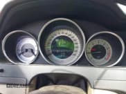 ✅ 2013 Mercedes-Benz C 250 • VIN: WDDGJ4HB9DF979566 • Lot: 42966986. Wystawiony na IAAI z przebiegiem 155 426 mil. Bezpłatny archiwum sprzedaży aukcyjnych z USA i szczegółowy raport historii pojazdu na DreamBid. Zdjęcie 7.