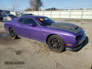 ✅ 2013 Dodge Challenger SRT-8 Core • VIN: 2C3CDYDJ2DH694585 • Lot: 85070504. Wystawiony na Copart z przebiegiem Nie podano. Bezpłatny archiwum sprzedaży aukcyjnych z USA i szczegółowy raport historii pojazdu na DreamBid. Zdjęcie 4.