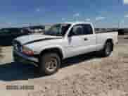 2000 Dodge Dakota Sport z VIN 1B7GG22N3YS509210, wystawiony jako Copart lot #72186814 z przebiegiem 231 730 mil mil oraz Szkoda całkowita • Salvage title. Historia ofert i sprzedaży dostępna na DreamBid. Obrazek 1.