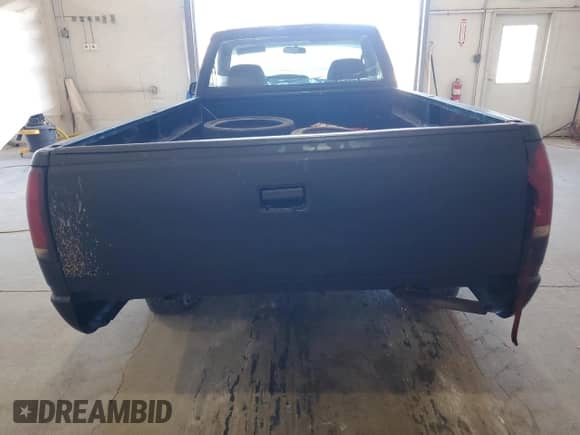 ✅ 1995 GMC Sierra 1500 • VIN: 1GTEC14H5SZ526271 • Лот: 84008495. Размещён на Copart с пробегом 177 198 миль миль. Получите бесплатный доступ к архиву аукционных продаж из США и посмотрите подробный отчёт об истории автомобиля на DreamBid. Изображение 6.