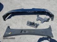 ✅ 2023 Rivian R1S Launch Edition • VIN: 7PDSGABL5PN003628 • Лот: 42666344. Опубликован ранее на IAAI с пробегом 35 106 миль. Бесплатный доступ к архиву аукционных продаж из США и подробный отчёт об истории автомобиля на DreamBid. Изображение 12.