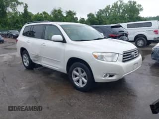 ✅ 2010 Toyota Highlander SE • VIN: 5TDJK3EH9AS035424 • Lot: 42274944. Listed on IAAI with 90,837 mi. Free auction sales archive from the USA and detailed vehicle history report at DreamBid. Image 1.