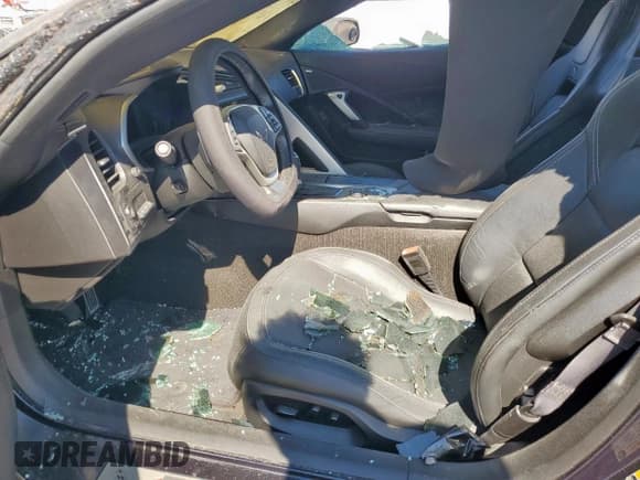 ✅ 2016 Chevrolet Corvette 2LT • VIN: 1G1YD2D7XG5107511 • Лот: 82456485. Опубликован ранее на Copart с пробегом Не указан. Бесплатный доступ к архиву аукционных продаж из США и подробный отчёт об истории автомобиля на DreamBid. Изображение 7.