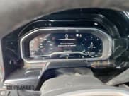 ✅ 2022 GMC Sierra 1500 SLE • VIN: 3GTPUBEK7NG625457 • Лот: 59371535. Опубликован ранее на Copart с пробегом Не указан. Бесплатный доступ к архиву аукционных продаж из США и подробный отчёт об истории автомобиля на DreamBid. Изображение 9.