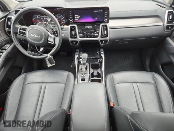 ✅ 2022 Kia Sorento SX • VIN: 5XYRKDLF6NG076185 • Lot: 81732805. Listed on Copart with 80,793 mi. Free auction sales archive from the USA and detailed vehicle history report at DreamBid. Image 8.