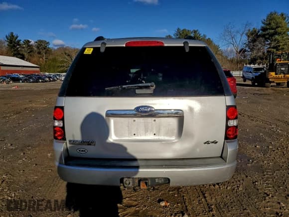 ✅ 2010 Ford Explorer XLT • VIN: 1FMEU7DE3AUA56643 • Лот: 94788785. Опубликован ранее на Copart с пробегом 132 503 миль. Бесплатный доступ к архиву аукционных продаж из США и подробный отчёт об истории автомобиля на DreamBid. Изображение 6.