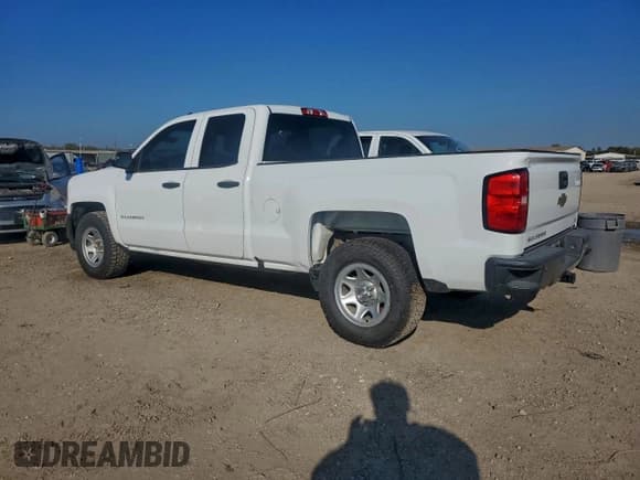 ✅ 2019 Chevrolet Silverado 1500 Work Truck • VIN: 2GCRCNEC5K1134458 • Лот: 95990435. Опубликован ранее на Copart с пробегом 106 690 миль. Бесплатный доступ к архиву аукционных продаж из США и подробный отчёт об истории автомобиля на DreamBid. Изображение 2.