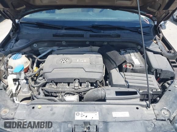 ✅ 2015 Volkswagen Jetta SE • VIN: 3VWD07AJ0FM214295 • Лот: 42593549. Опубликован ранее на IAAI с пробегом 62 720 миль. Бесплатный доступ к архиву аукционных продаж из США и подробный отчёт об истории автомобиля на DreamBid. Изображение 10.