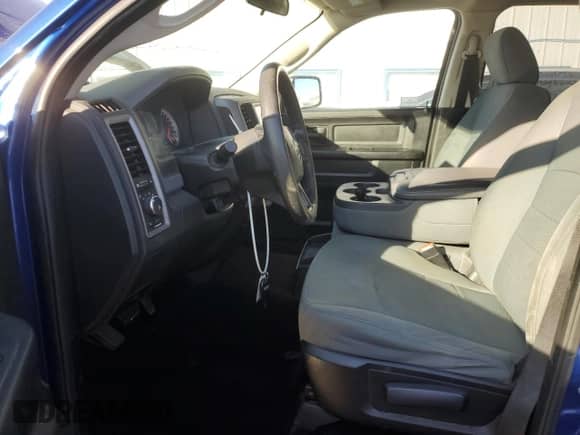 2014 Ram 1500 Tradesman with VIN 1C6RR7KT0ES263041, listed as a Copart auction lot 46527975 with 165,200 mi miles and Salvage title. Bid and sale history available at DreamBid. Image 7.