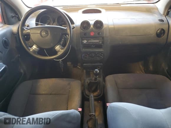 ✅ 2006 Chevrolet Aveo LS • VIN: KL1TD66646B605224 • Lot: 46442075. Wystawiony na Copart z przebiegiem 193 101 mil. Bezpłatny archiwum sprzedaży aukcyjnych z USA i szczegółowy raport historii pojazdu na DreamBid. Zdjęcie 8.