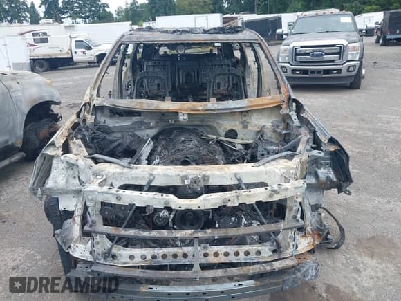 ✅ 2022 Chevrolet Tahoe LT • VIN: 1GNSKNKD9NR267003 • Lot: 42703718. Listed on IAAI with Not provided. Free auction sales archive from the USA and detailed vehicle history report at DreamBid. Image 6.