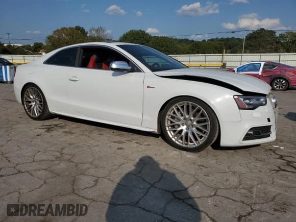 ✅ 2015 Audi S5 Premium Plus • VIN: WAUCGAFR2FA026328 • Lot: 80545005. Listed on Copart with 88,594 mi. Free auction sales archive from the USA and detailed vehicle history report at DreamBid. Image 4.