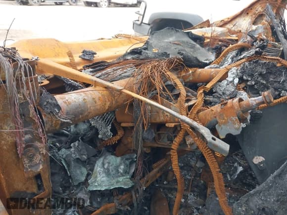 ✅ 2015 Ford Transit Cargo • VIN: 1FTNR1ZMXFKA45418 • Лот: 41585352. Опубликован ранее на IAAI с пробегом Не указан. Бесплатный доступ к архиву аукционных продаж из США и подробный отчёт об истории автомобиля на DreamBid. Изображение 7.