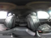 ✅ 2002 Chevrolet Silverado 2500HD LS • VIN: 1GCHK23U92F221216 • Лот: 42128319. Опубликован ранее на IAAI с пробегом 183 856 миль. Бесплатный доступ к архиву аукционных продаж из США и подробный отчёт об истории автомобиля на DreamBid. Изображение 18.