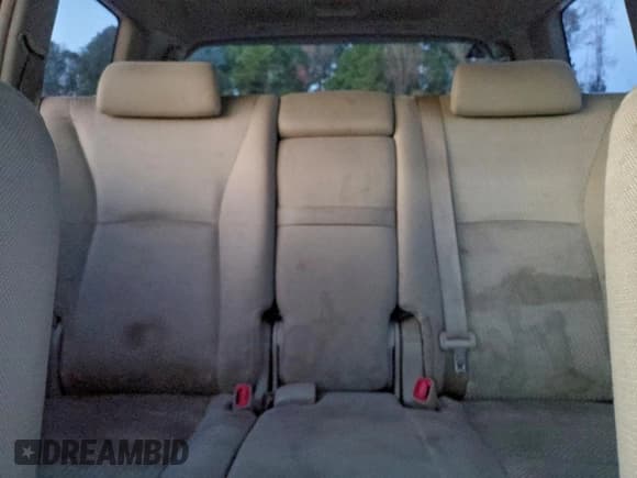 ✅ 2006 Toyota Highlander Limited • VIN: JTEEP21A860183012 • Lot: 95087245. Wystawiony na Copart z przebiegiem 275 839 mil. Bezpłatny archiwum sprzedaży aukcyjnych z USA i szczegółowy raport historii pojazdu na DreamBid. Zdjęcie 10.