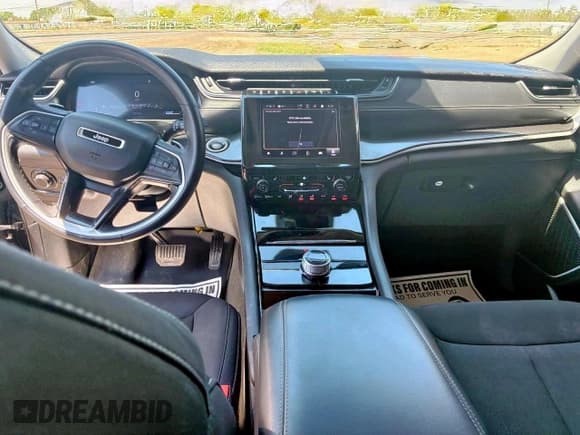 ✅ 2022 Jeep Grand Cherokee Altitude • VIN: 1C4RJJAG2N8581919 • Lot: 71226705. Listed on Copart with 36,973 mi. Free auction sales archive from the USA and detailed vehicle history report at DreamBid. Image 9.