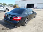 ✅ 2012 Mercedes-Benz E 63 AMG • VIN: WDDHF7EB8CA590294 • Lot: 43846252. Wystawiony na IAAI z przebiegiem 85 412 mil. Bezpłatny archiwum sprzedaży aukcyjnych z USA i szczegółowy raport historii pojazdu na DreamBid. Zdjęcie 4.