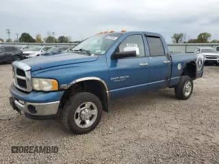 ✅ 2004 Dodge 2500 SLT • VIN: 3D7KU28D84G100631 • Lot: 82185945. Wystawiony na Copart z przebiegiem 240 269 mil. Bezpłatny archiwum sprzedaży aukcyjnych z USA i szczegółowy raport historii pojazdu na DreamBid. Zdjęcie 1.
