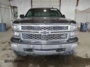 ✅ 2015 Chevrolet Silverado 1500 LTZ • VIN: 3GCUKSEC3FG346526 • Lot: 54496045. Wystawiony na Copart z przebiegiem 173 821 mil. Bezpłatny archiwum sprzedaży aukcyjnych z USA i szczegółowy raport historii pojazdu na DreamBid. Zdjęcie 5.