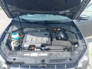 ✅ 2013 Volkswagen Passat SE • VIN: 1VWBN7A31DC133430 • Lot: 42771745. Listed on IAAI with 105,121 mi. Free auction sales archive from the USA and detailed vehicle history report at DreamBid. Image 10.