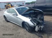 ✅ 2012 Hyundai Genesis Coupe Grand Touring • VIN: KMHHU6KH6CU078224 • Lot: 42296970. Wystawiony na IAAI z przebiegiem 219 828 mil. Bezpłatny archiwum sprzedaży aukcyjnych z USA i szczegółowy raport historii pojazdu na DreamBid. Zdjęcie 1.