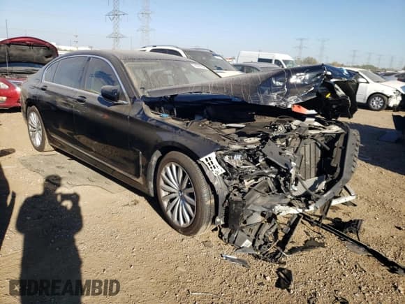 ✅ 2020 BMW 7 Series 740i xDrive • VIN: WBA7T4C02LCD07519 • Лот: 74927454. Опубликован ранее на Copart с пробегом Не указан. Бесплатный доступ к архиву аукционных продаж из США и подробный отчёт об истории автомобиля на DreamBid. Изображение 4.