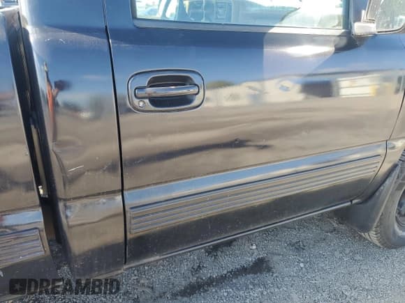 ✅ 1999 Chevrolet Silverado 1500 • VIN: 1GCEK14T2XE106067 • Лот: 73826374. Опубликован ранее на Copart с пробегом 230 962 миль. Бесплатный доступ к архиву аукционных продаж из США и подробный отчёт об истории автомобиля на DreamBid. Изображение 10.