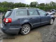 ✅ 2010 Volkswagen Passat • VIN: WVWXK9AN8AE079770 • Lot: 59043375. Wystawiony na Copart z przebiegiem 141 366 mil. Bezpłatny archiwum sprzedaży aukcyjnych z USA i szczegółowy raport historii pojazdu na DreamBid. Zdjęcie 3.