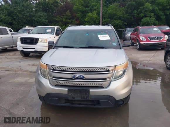 ✅ 2014 Ford Explorer • VIN: 1FM5K7B89EGB18148 • Lot: 42386023. Wystawiony na IAAI z przebiegiem 205 188 mil. Bezpłatny archiwum sprzedaży aukcyjnych z USA i szczegółowy raport historii pojazdu na DreamBid. Zdjęcie 12.