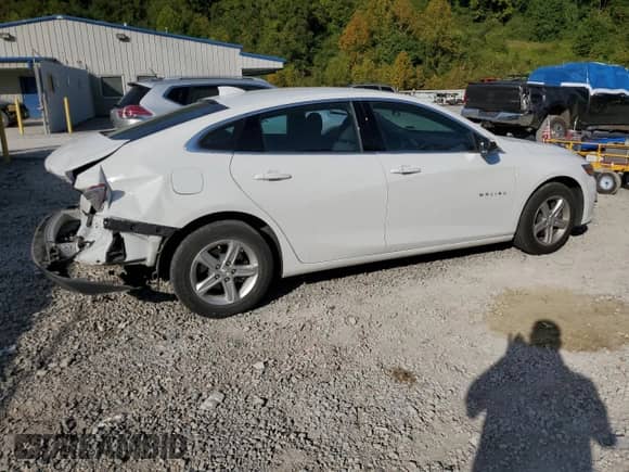 2024 Chevrolet Malibu LT with VIN 1G1ZD5STXRF128670, listed as a Copart auction lot 71367085 with 53,965 mi miles and Salvage title. Bid and sale history available at DreamBid. Image 3.