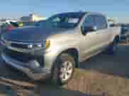 2026 Chevrolet Silverado 1500 LT z VIN 3GCUKDED5TG130130, wystawiony jako IAAI lot #43613368 z przebiegiem 3 302 mil mil oraz . Historia ofert i sprzedaży dostępna na DreamBid. Obrazek 18.