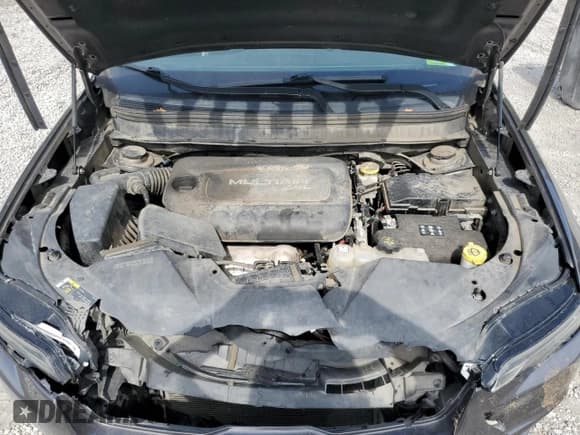 ✅ 2019 Jeep Cherokee Altitude • VIN: 1C4PJMLB1KD141817 • Lot: 71489575. Wystawiony na Copart z przebiegiem 94 824 mil. Bezpłatny archiwum sprzedaży aukcyjnych z USA i szczegółowy raport historii pojazdu na DreamBid. Zdjęcie 12.