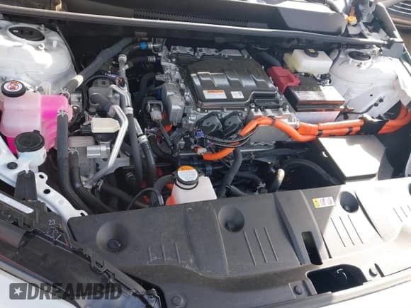 ✅ 2023 Toyota bZ4X XLE • VIN: JTMABACA7PA020274 • Лот: 40611481. Опубликован ранее на IAAI с пробегом 6 028 миль. Бесплатный доступ к архиву аукционных продаж из США и подробный отчёт об истории автомобиля на DreamBid. Изображение 10.