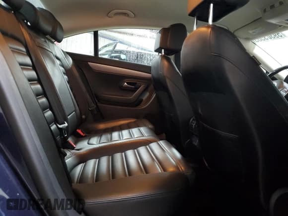 ✅ 2016 Volkswagen CC Sport • VIN: WVWBP7AN4GE518763 • Лот: 59303565. Опубликован ранее на Copart с пробегом 87 998 миль. Бесплатный доступ к архиву аукционных продаж из США и подробный отчёт об истории автомобиля на DreamBid. Изображение 10.